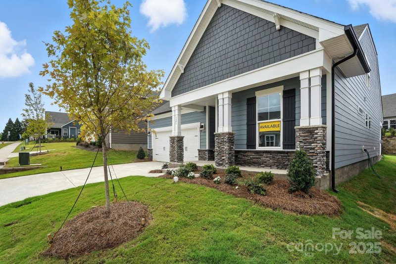 Property image 3 of 121 N Prestwick Way in Villas at Prestwick, Mooresville, NC 28115