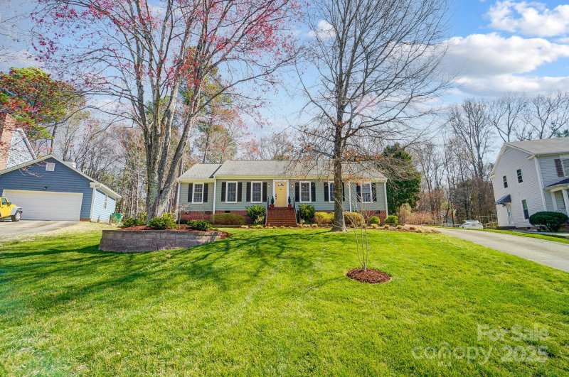 Property image 4 at 3842 Saxonbury Way, Charlotte, NC 28269