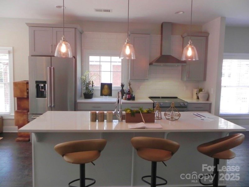 Property image 2 at 127 Grandin Road, Charlotte, NC 28208