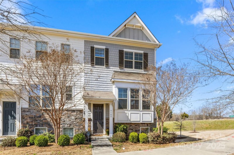 Property image 2 at 9108 Ainslie Downs Street, Charlotte, NC 28273