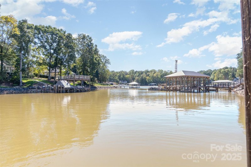 698 Beaten Path Road