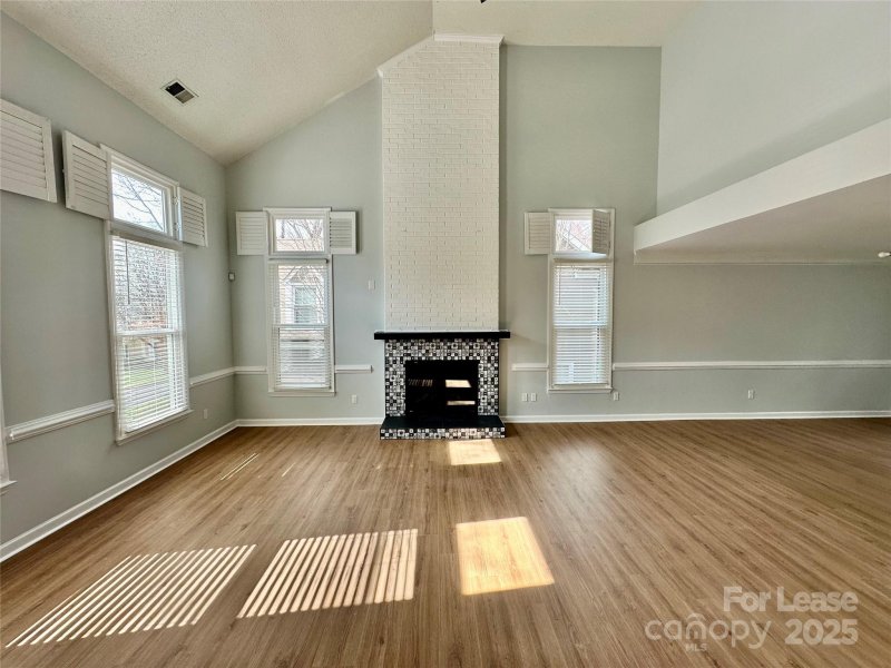 Property image 3 at 10801 Summitt Tree Court, Charlotte, NC 28277
