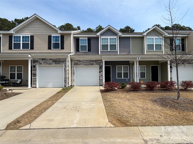 Property image 2 at 13615 Browhill Lane, Charlotte, NC 28278