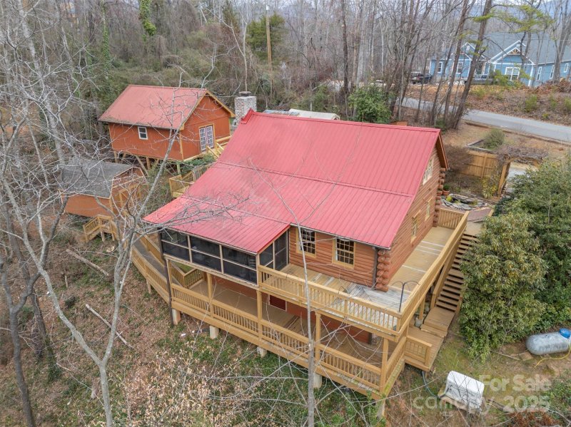 Property image 3 at 143 Caledonia Road, Landrum, SC 29356