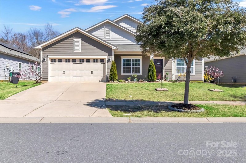 Property image 2 at 7316 Strawberry Fields Lane, Charlotte, NC 28278