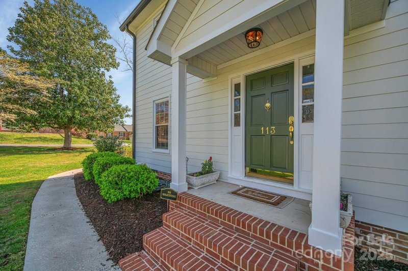 Property image 4 at 113 Windsong Court, Gastonia, NC 28056