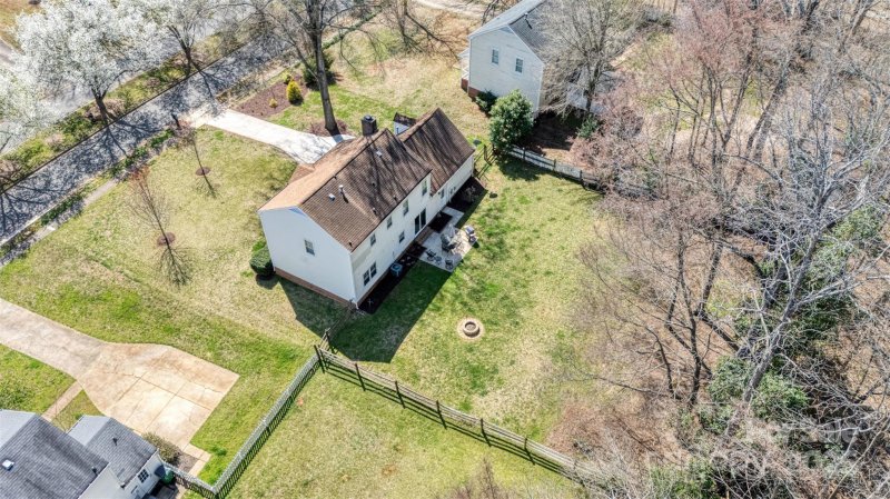 Property image 3 at 11929 Parks Farm Lane, Charlotte, NC 28277