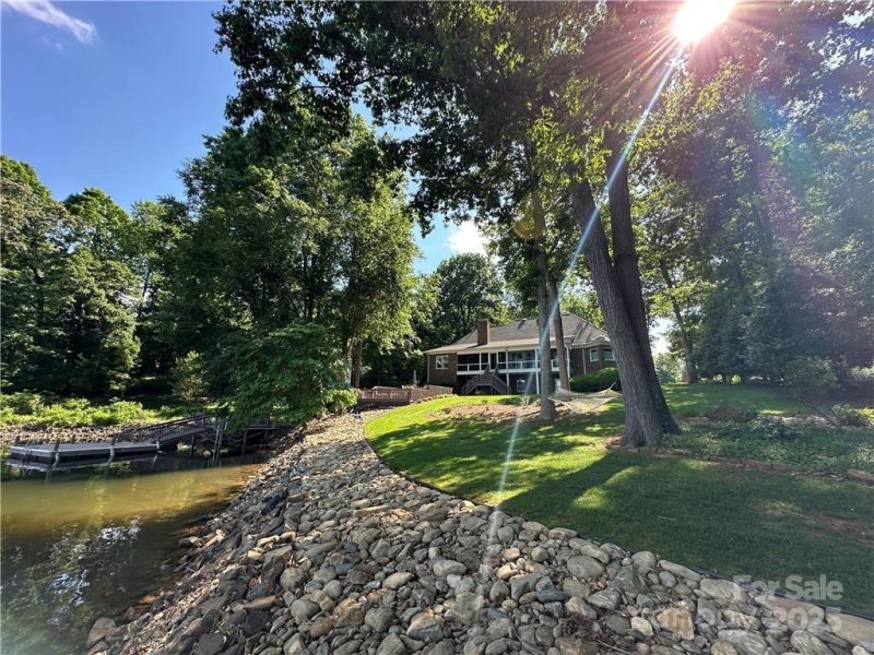 Property image 2 at 109 Rima Landing, Denton, NC 27239