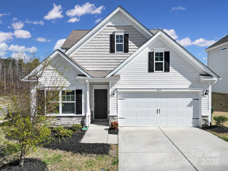 Maycroft, Gastonia Community