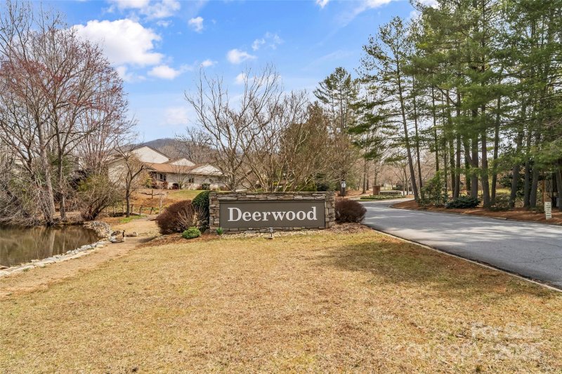 Property image 3 at 120 Clubwood Court, Asheville, NC 28803