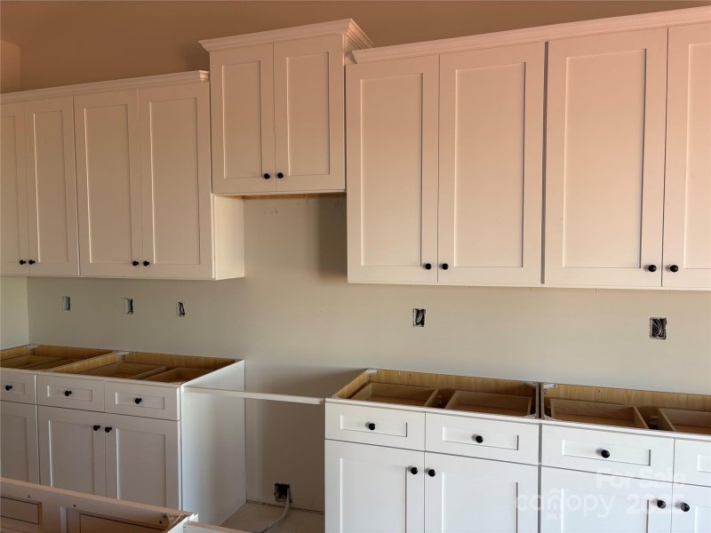 Property image 3 of 5708 Skinny Drive in Ascot Woods, Charlotte, NC 28215