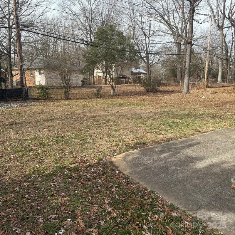 Property image 5 at 1111 Pondella Drive, Charlotte, NC 28213