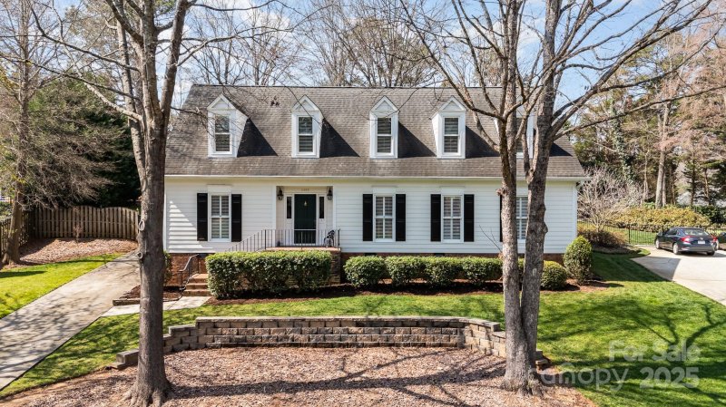 Property image 2 at 10332 Hollybrook Drive, Charlotte, NC 28277