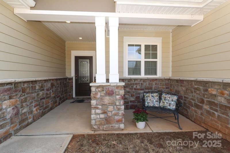 Property image 3 at 3102 Arches Bluff Circle, Lancaster, SC 29720