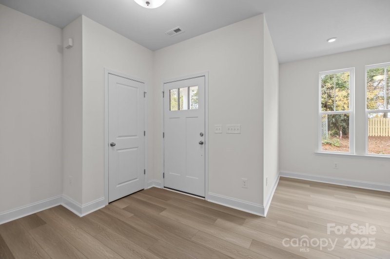 Property image 2 at 4127 Walking Ridge Road, Charlotte, NC 28208