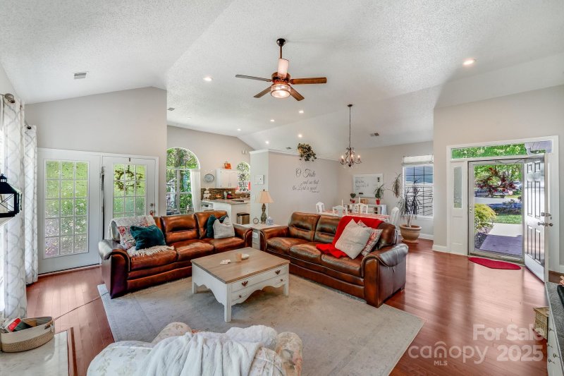 Property image 5 at 11003 Pale Hickory Lane, Charlotte, NC 28215