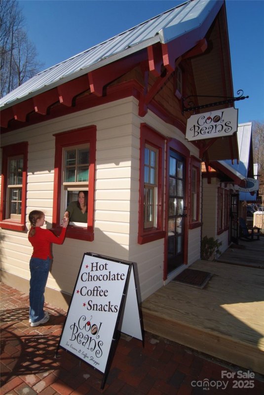 Property image 2 of Lot 12 Breakaway Trail in Breakaway, Mars Hill, NC 28754