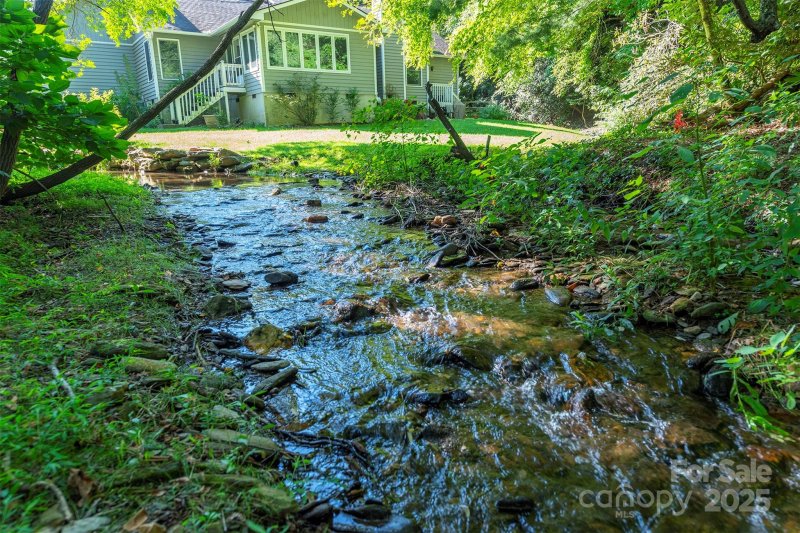 Property image 2 at 104 Llama Vista Way, Black Mountain, NC 28711