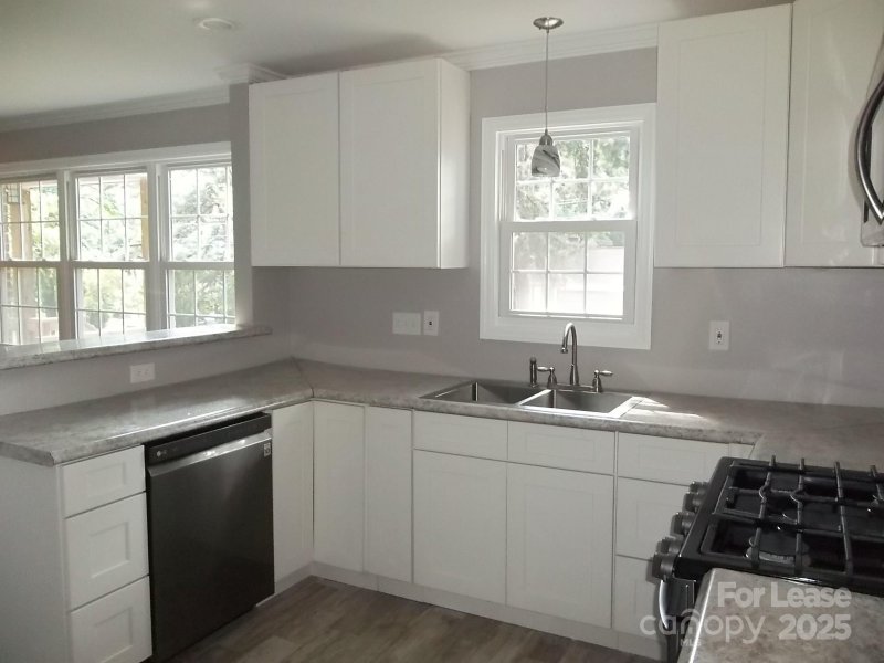 Property image 3 at 2820 Grimes Street, Charlotte, NC 28206