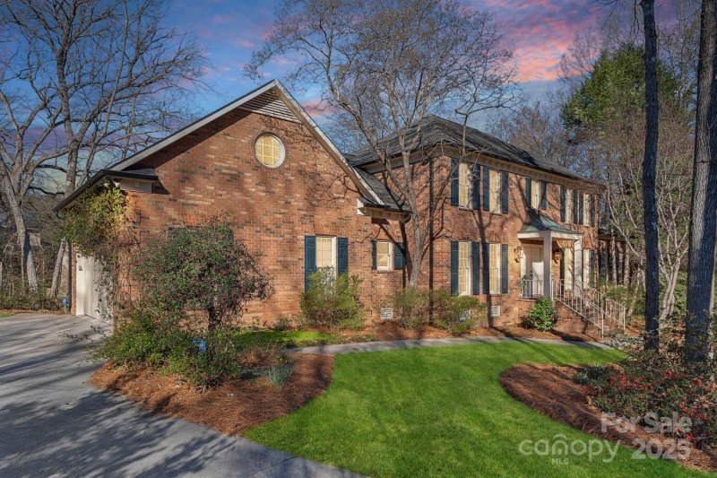 Property image 2 at 1624 Chadmore Lane, Concord, NC 28027