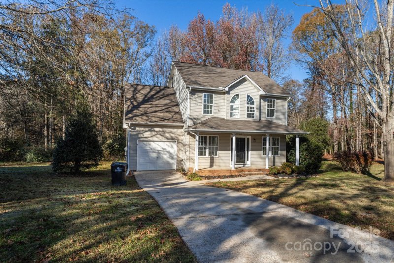 Property image 3 at 617 Edinburgh Court, Rock Hill, SC 29730