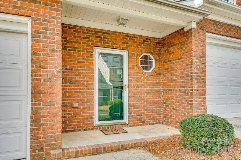 Property image 2 at 2035 Lennox Square Road, Charlotte, NC 28210