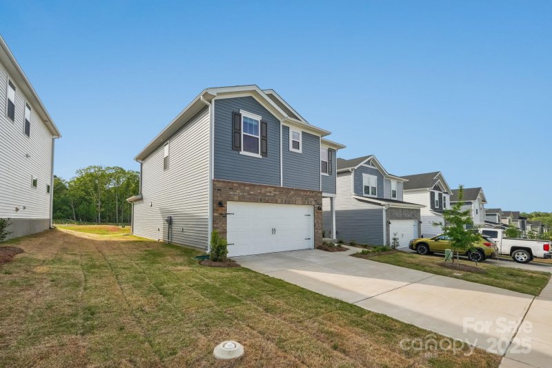 Property image 2 at 1305 31st Street, Conover, NC 28613