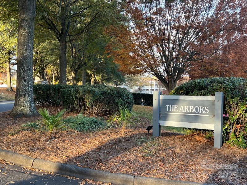 Property image 2 at 18733 Vineyard Point Lane, Cornelius, NC 28031