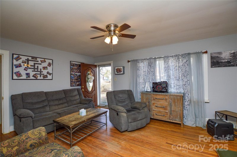 Property image 3 at 1221 Elizabeth Avenue, Statesville, NC 28677