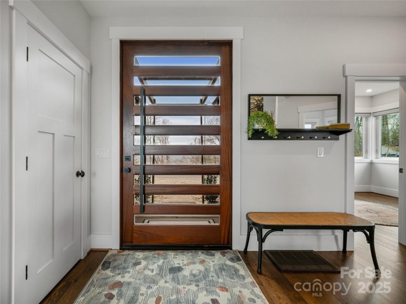 Property image 4 of 322 Windswept Drive in Kenilworth, Asheville, NC 28801