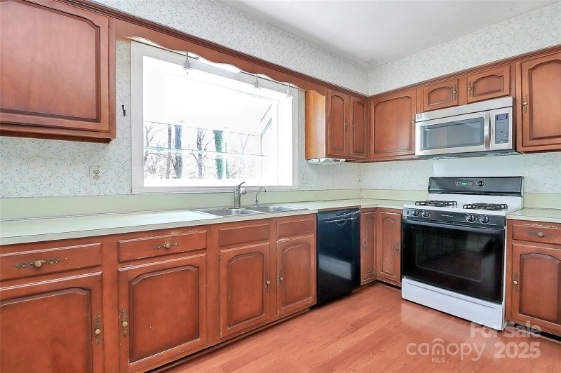 Property image 2 at 6500 Windyrush Road, Charlotte, NC 28226