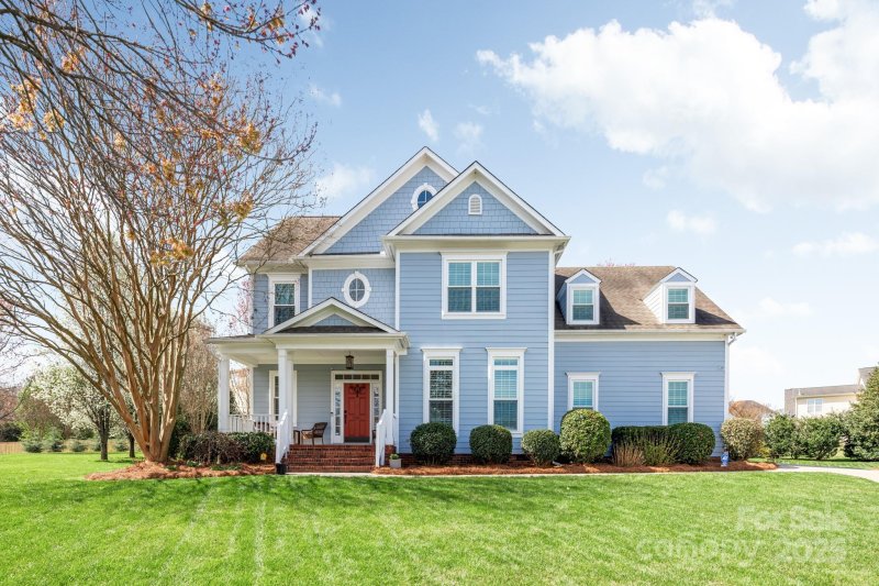 Property image 3 at 5601 Underwood Avenue, Charlotte, NC 28213