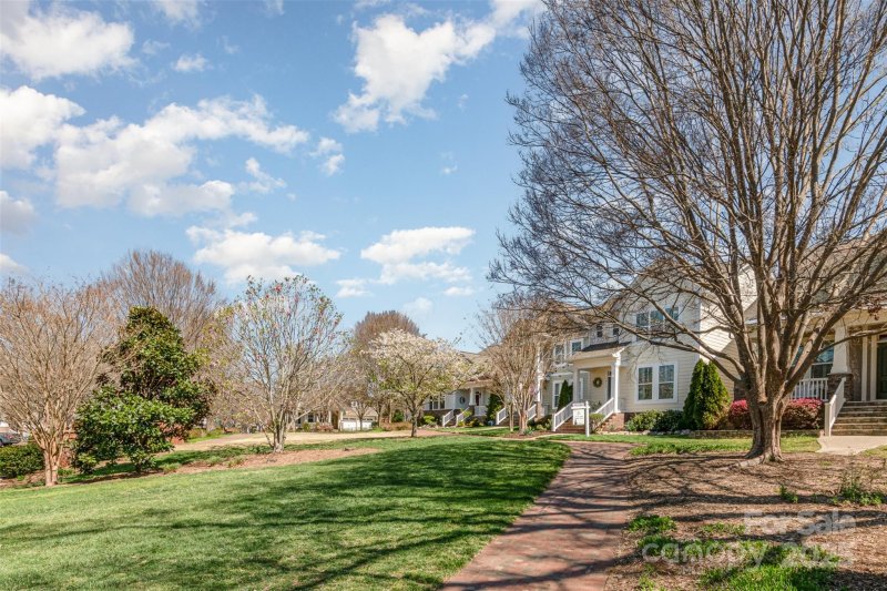 Property image 3 at 1014 Bobbin Lane, Belmont, NC 28012