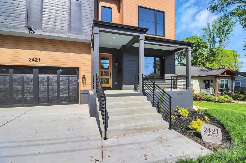 Property image 4 at 2421 Barry Street, Charlotte, NC 28205