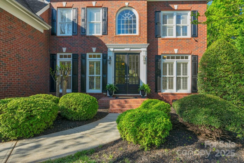 Property image 4 at 1119 Lytton Lane, Matthews, NC 28104