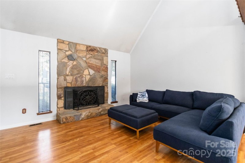 Property image 5 at 5012 Rolling Oak Lane, Charlotte, NC 28227