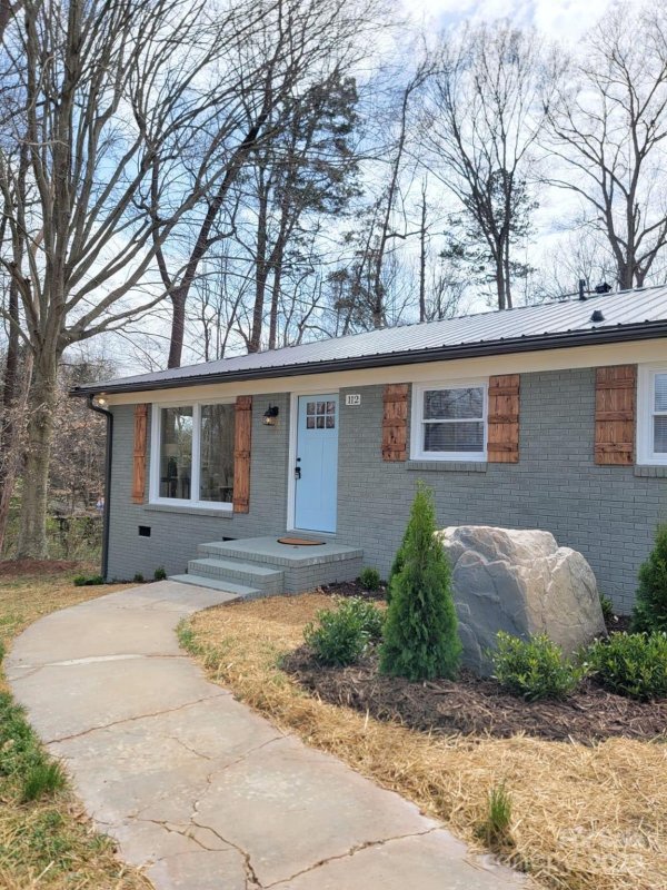 Property image 5 at 112 Greentree Drive, Mount Holly, NC 28120