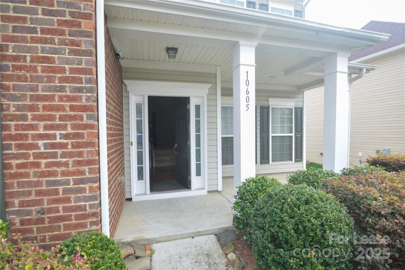 Property image 2 at 10605 Greenhead View Road, Charlotte, NC 28262