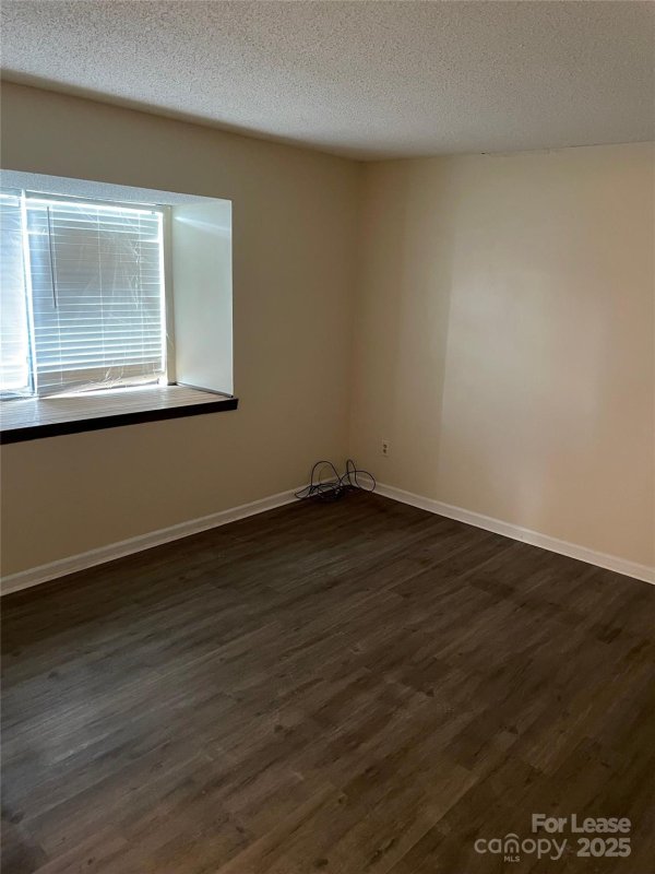 Property image 4 at 10921 Harrowfield Road, Charlotte, NC 28226