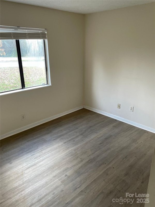 Property image 5 at 10921 Harrowfield Road, Charlotte, NC 28226