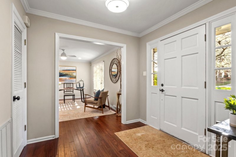 Property image 4 at 5217 Camilla Drive, Charlotte, NC 28226