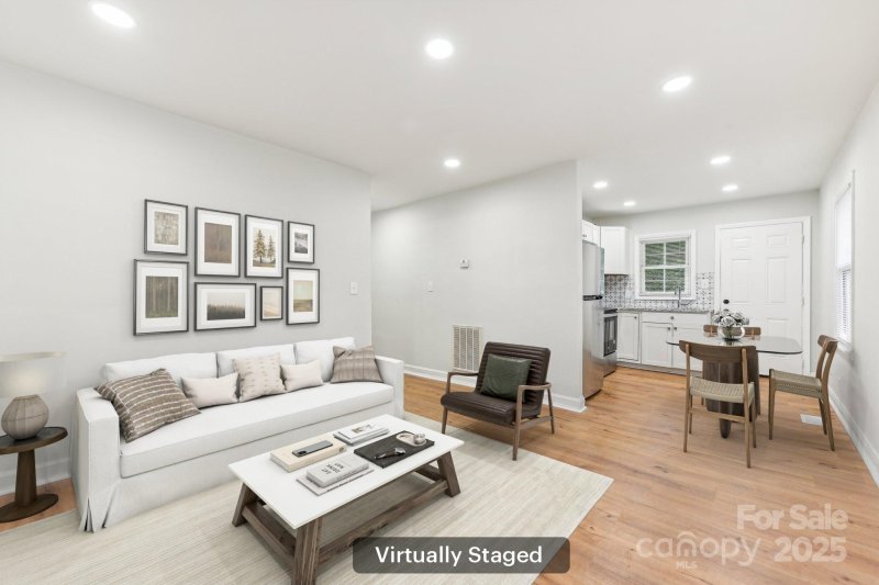 Property image 3 at 2308 Augusta Street, Charlotte, NC 28216