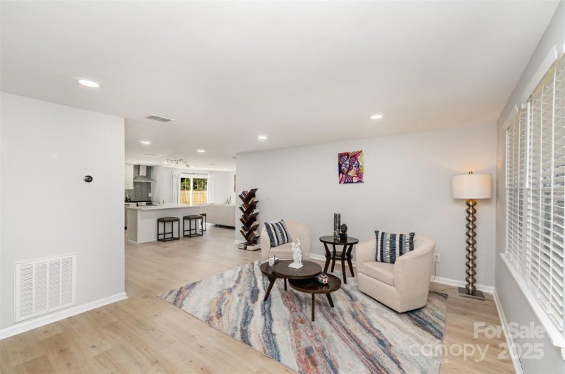 Property image 4 at 9105 Touchstone Lane, Charlotte, NC 28227