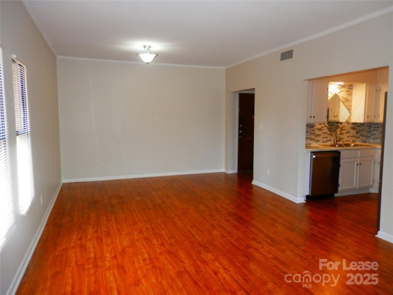 Property image 5 at 224 N Poplar Street, Charlotte, NC 28202