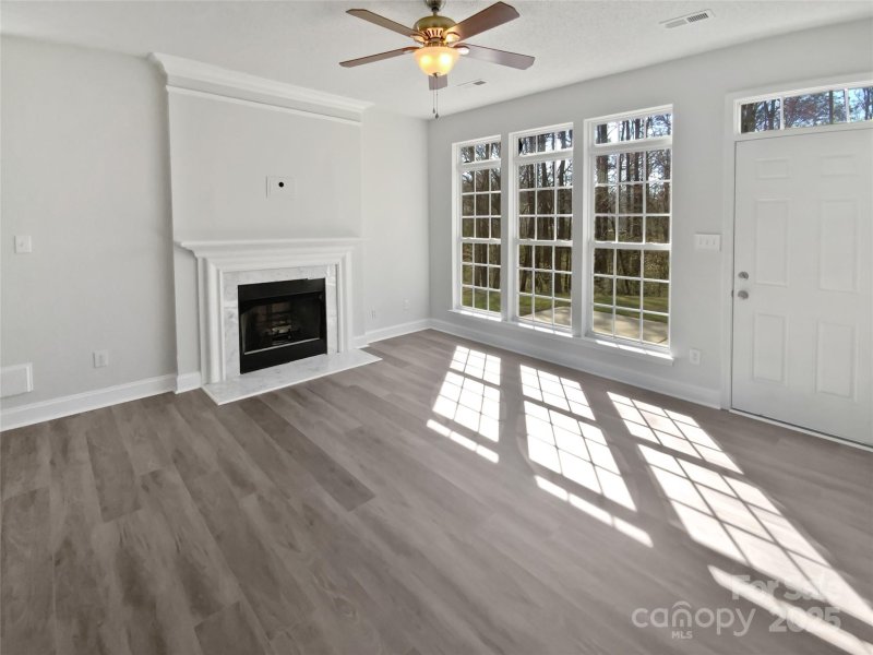 Property image 3 at 9832 Veronica Drive, Charlotte, NC 28215