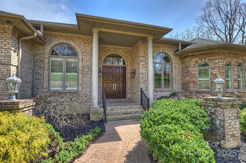 Property image 4 at 8720 Island Point Road, Charlotte, NC 28278