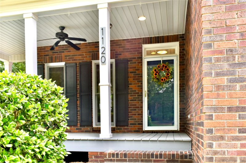 Property image 4 at 1120 Millwright Lane, Matthews, NC 28104