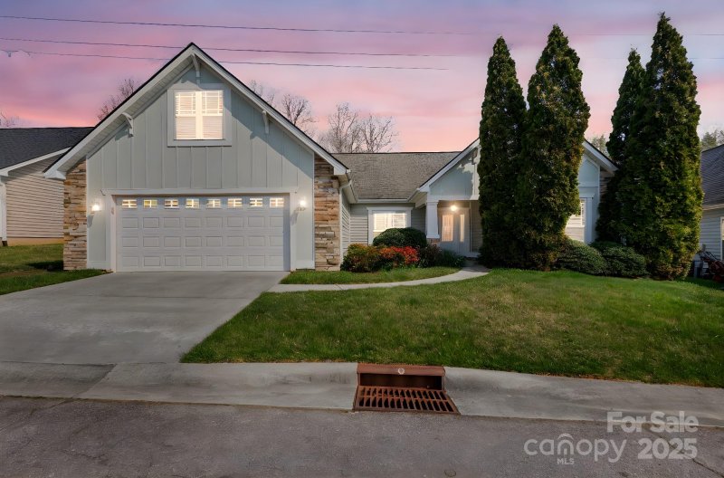 Baldwin Cove, Arden Community