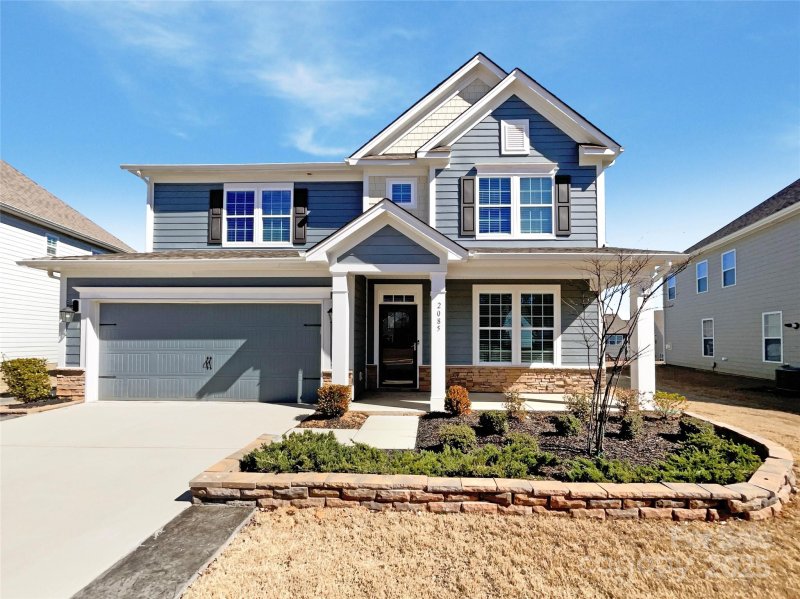 2085 Saddlebred Drive