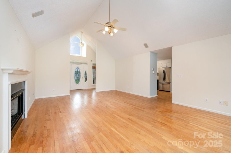 Property image 5 at 126 Harbourtown Drive, Kings Mountain, NC 28086